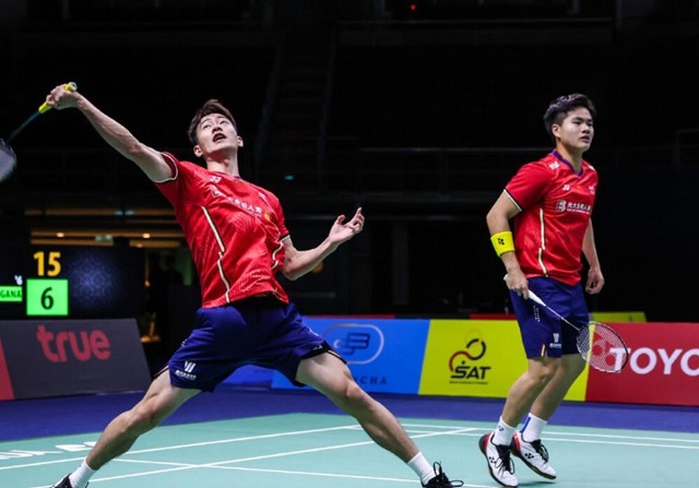 持与逆境奋 持与逆境奋