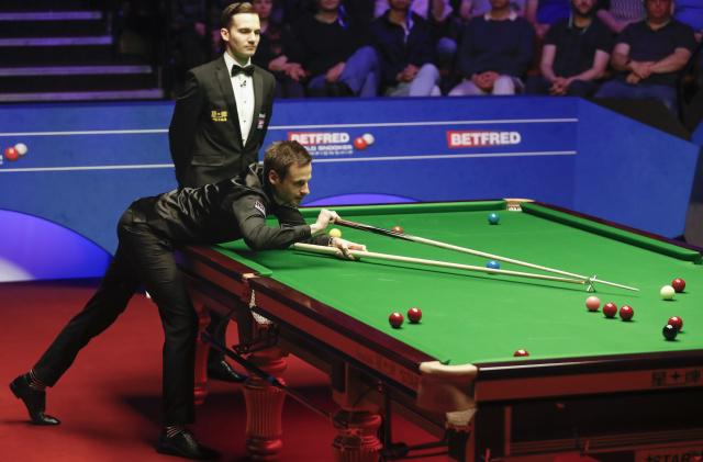 静不得体的 静不得体的